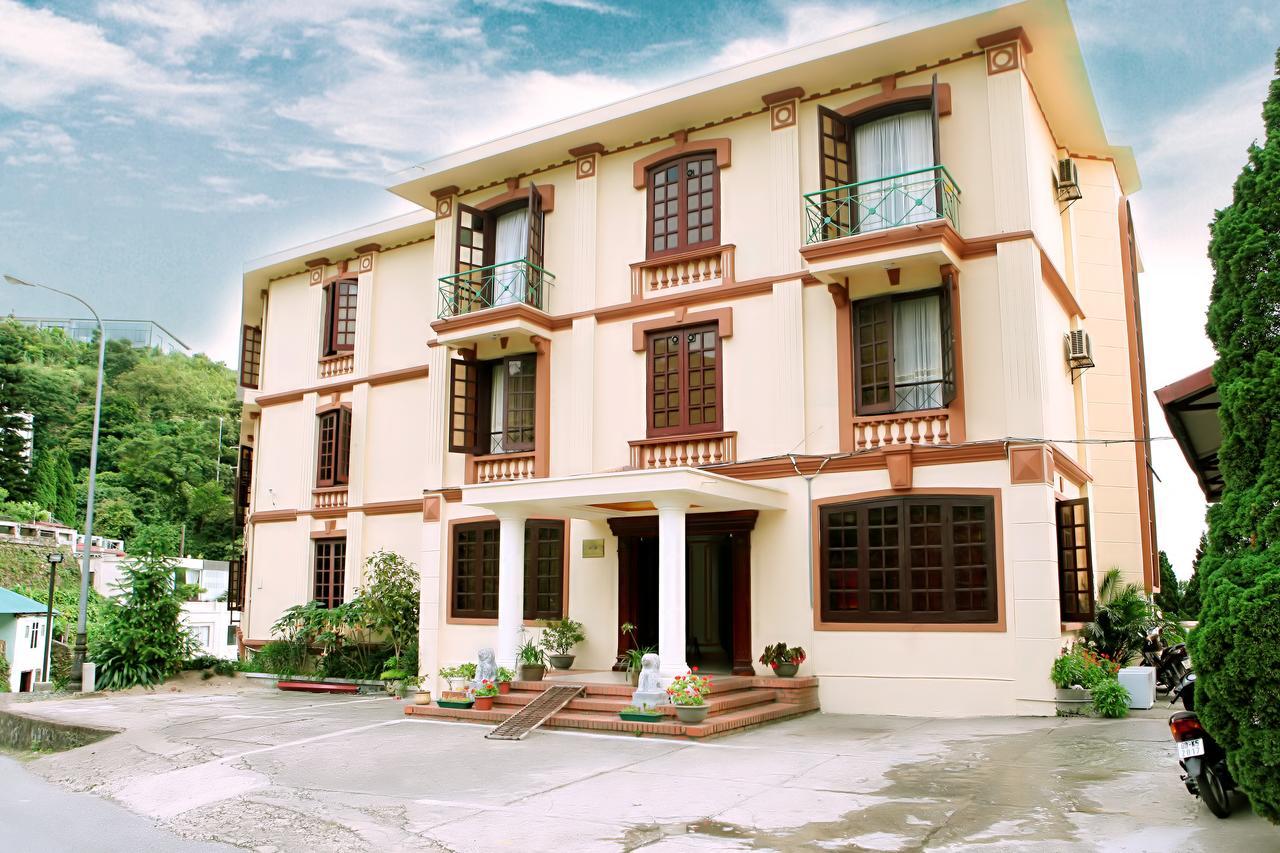 Khach San Cay Thong Hotel Tam Ðảo Kültér fotó