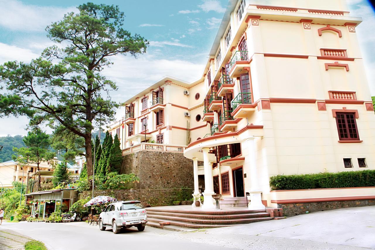 Khach San Cay Thong Hotel Tam Ðảo Kültér fotó